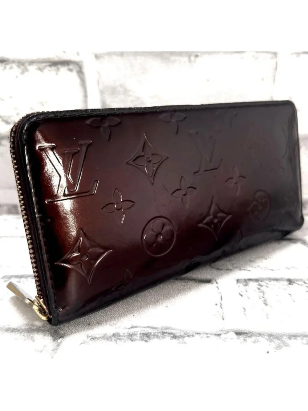 Louis Vuitton Vernis Amaranto Zippy Wallet Monogram